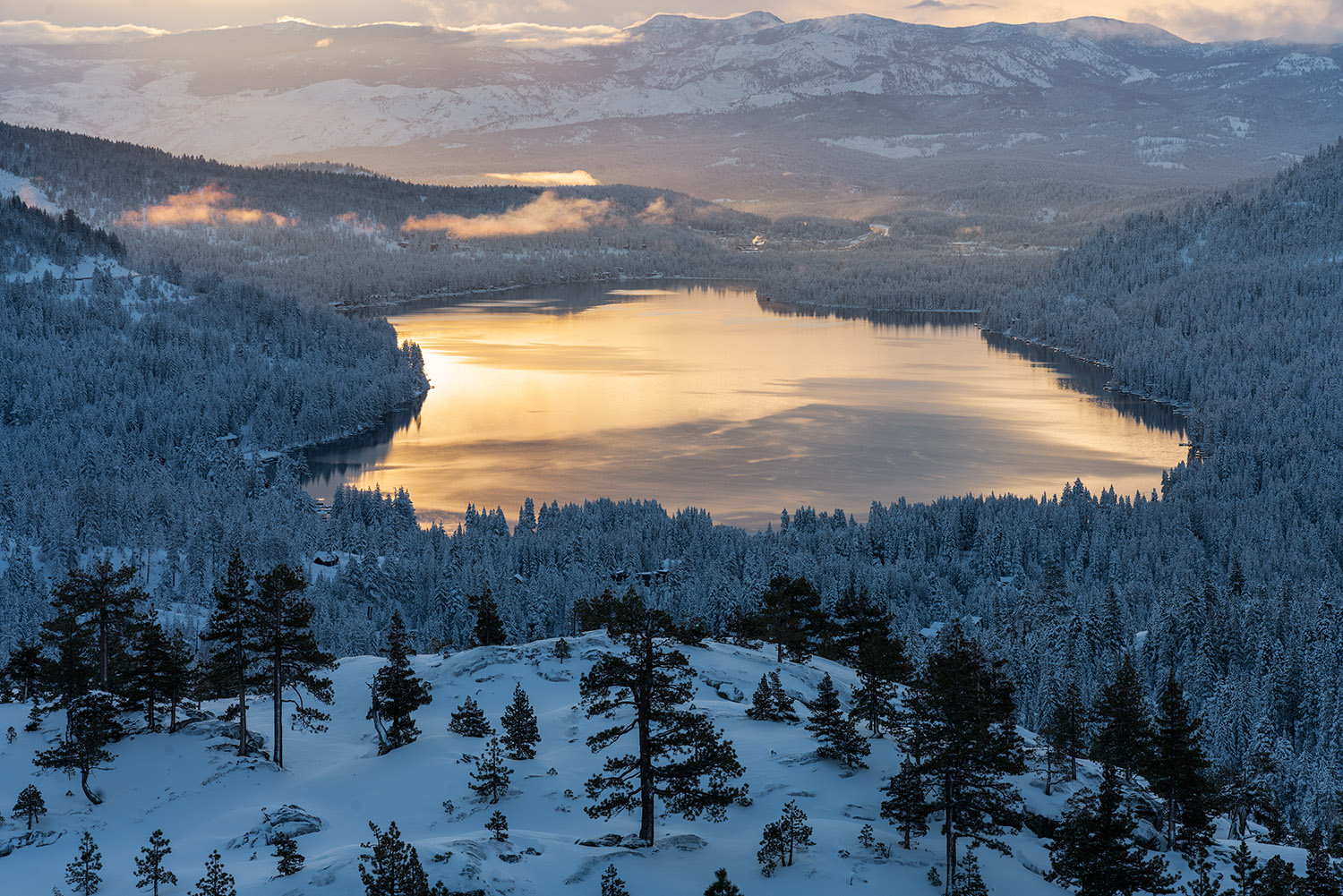 This was an incredibly cold morning high above Donner Lake.  One of the many things I love about living in our new home in Truckee...